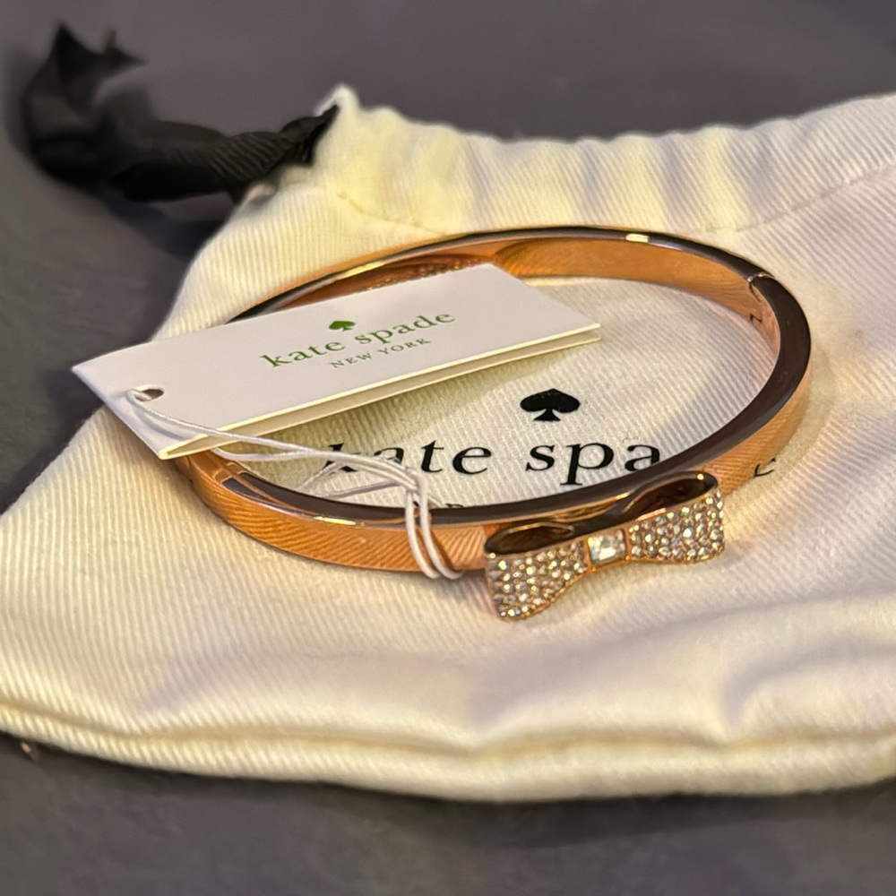 Never worn Kate Spade Ready Set Bow bangle